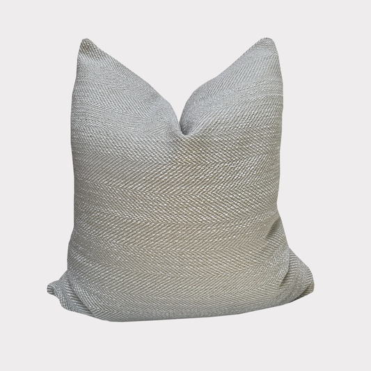 Beton Cushion